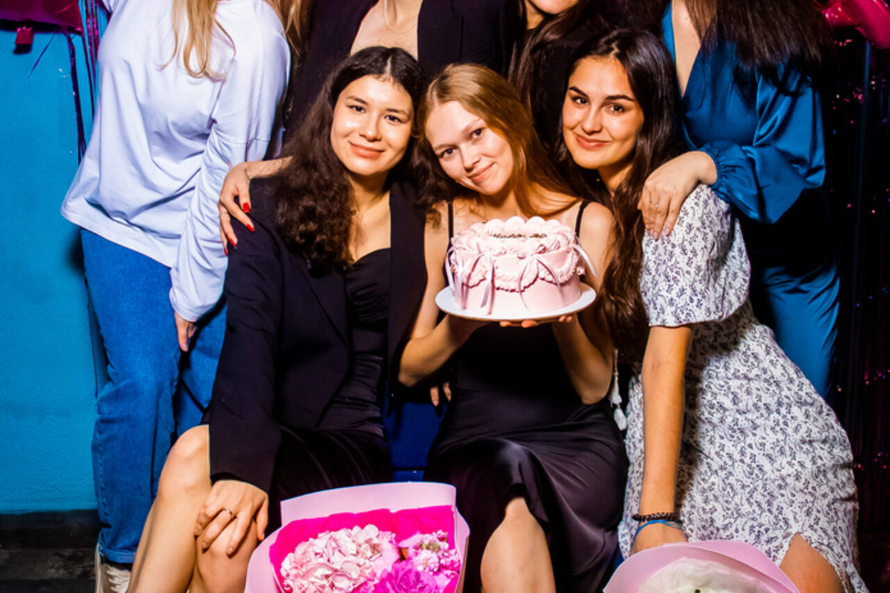 Арендовать Лофт для проведения мероприятий с караоке в Казани