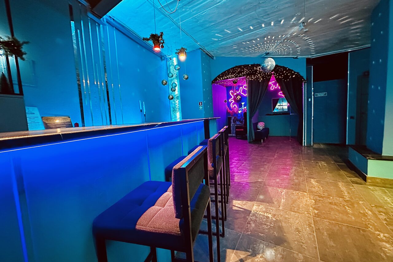 Арендовать Лофт для проведения мероприятий с караоке в Казани