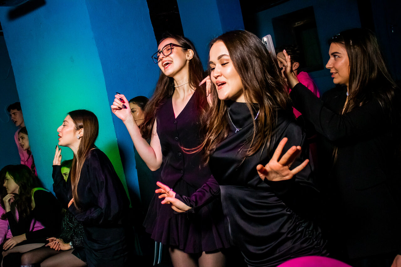 Арендовать Лофт для проведения мероприятий с караоке в Казани