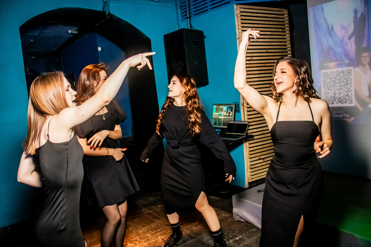 Арендовать Лофт для проведения мероприятий с караоке в Казани