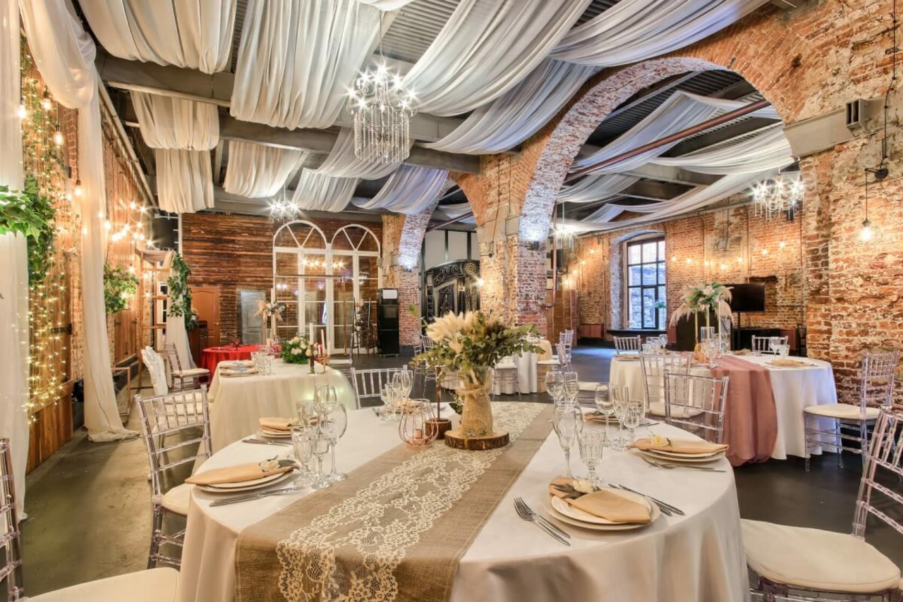 Арендовать Хаянис Холл Банкетный зал 