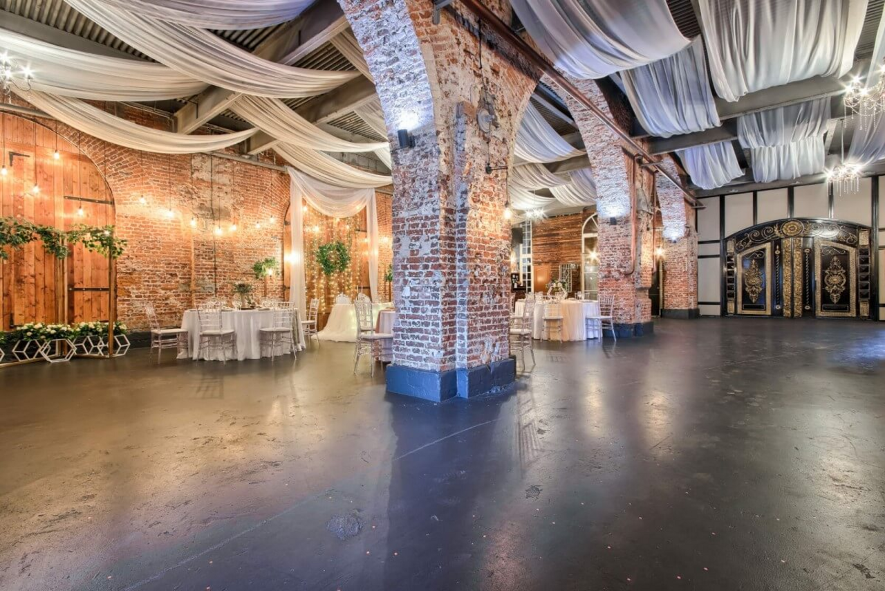 Арендовать Хаянис Холл Банкетный зал 