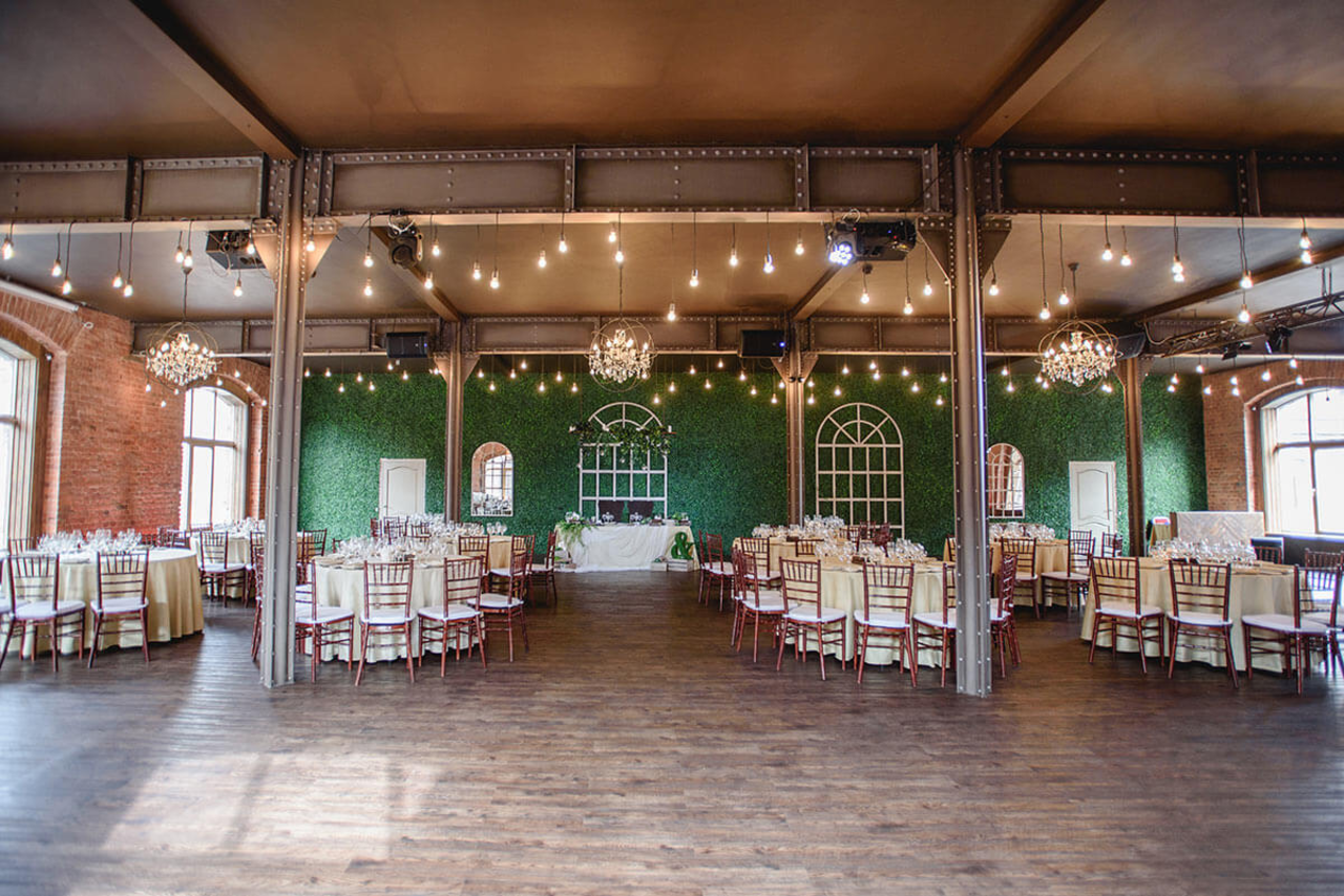 Арендовать Весенний Крафт Лофт