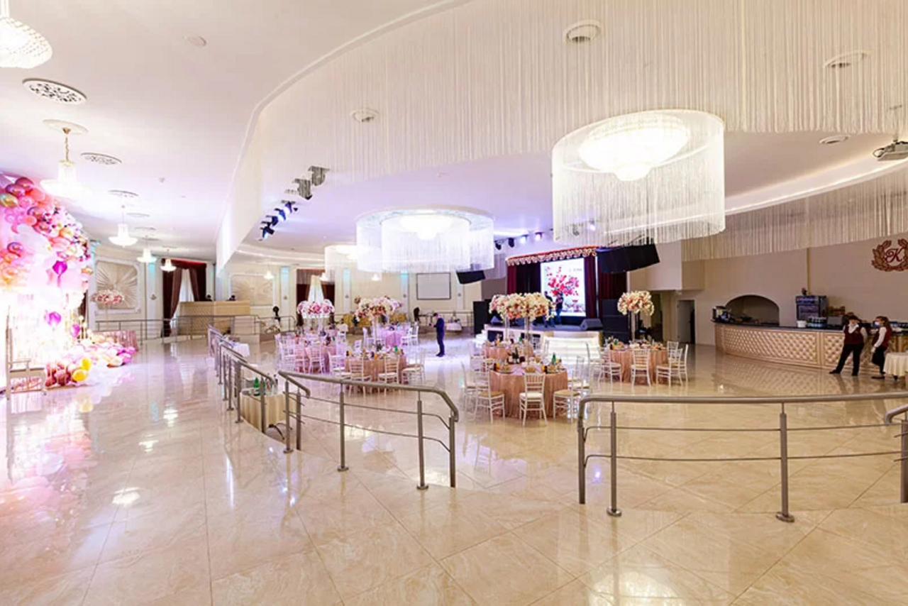 Арендовать Колизей Холл Большой банкетный зал