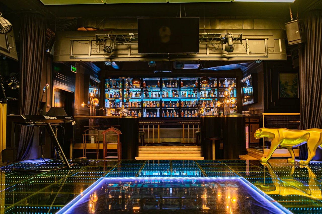 Арендовать MUSIC POINT Караоке клуб 