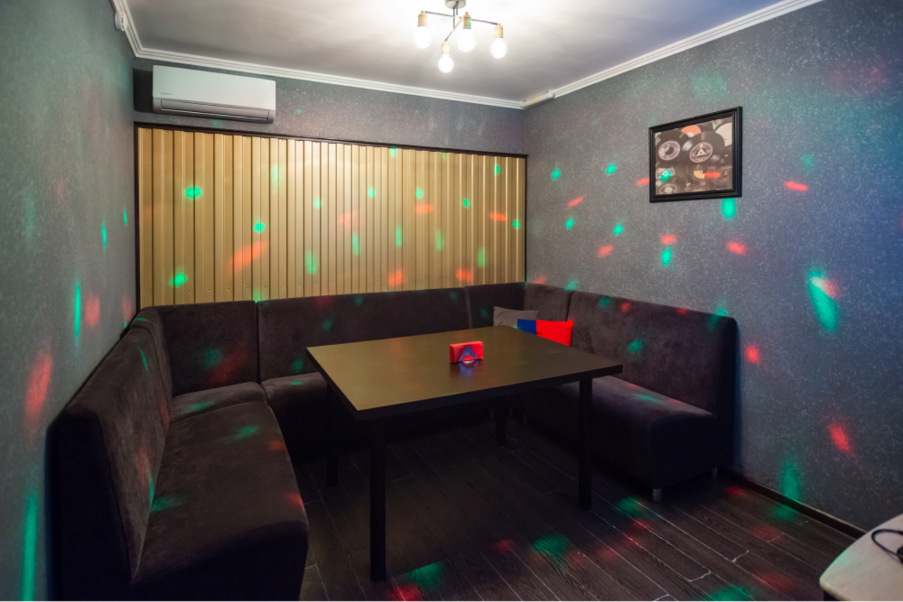 Арендовать Караоке Маска Бар