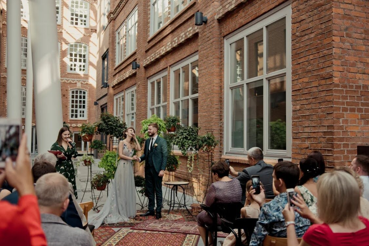 Арендовать BOLSHEVIK LOFT Event-пространство для свадеб