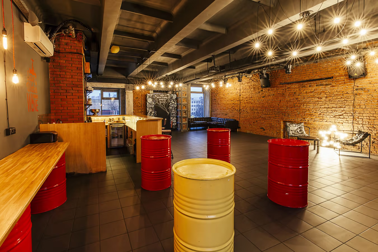 Арендовать EXIT LOFT (ЭКЗИТ ЛОФТ). Стильный лофт с крышей