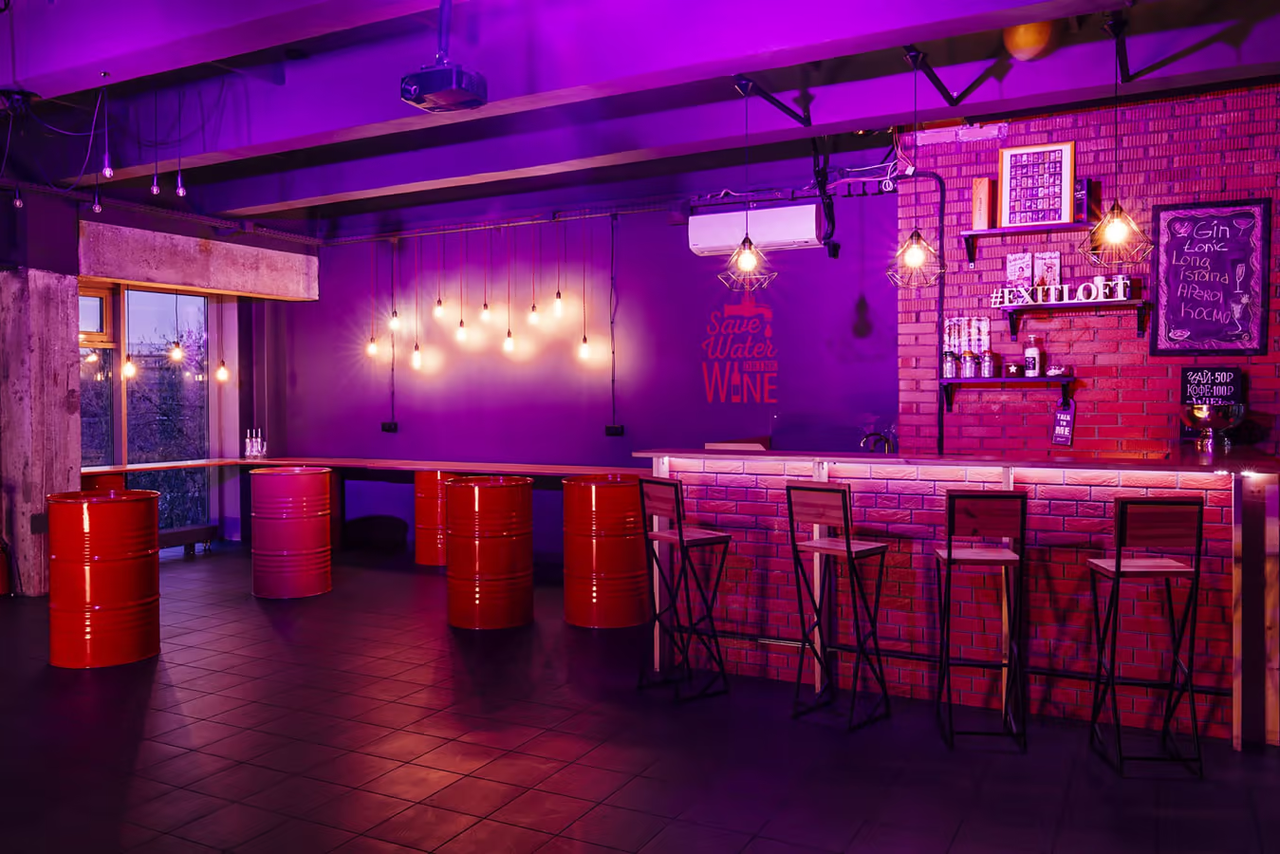 Арендовать EXIT LOFT Стильный лофт с крышей