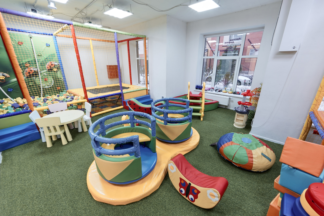 Арендовать Ежевика. Детский лофт