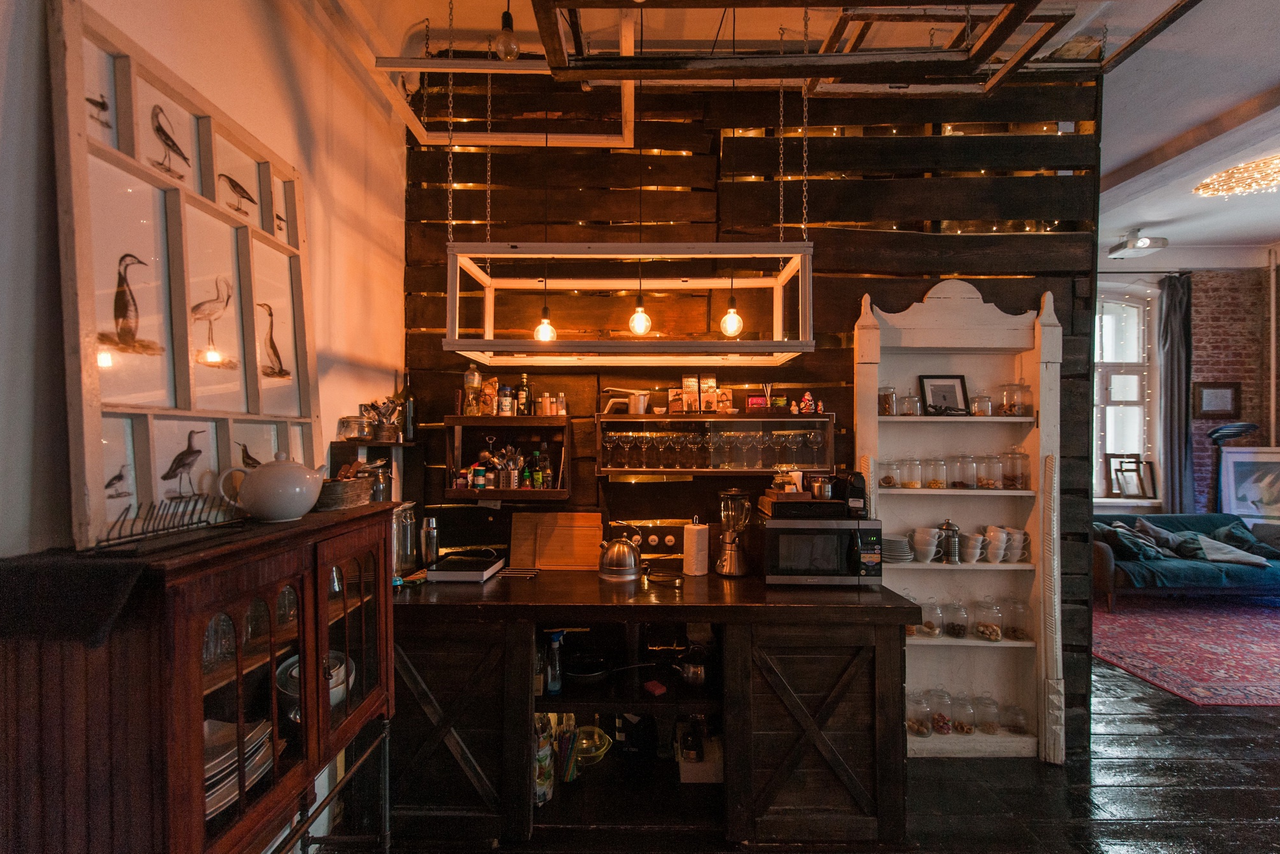 Арендовать ЛОФТ НА ЯУЗЕ Уютный лофт Москвы с видом на Яузу