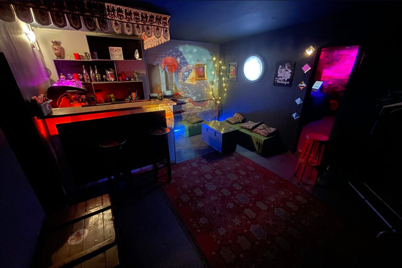 Арендовать Клуб с профессиональным звуковым оборудованием