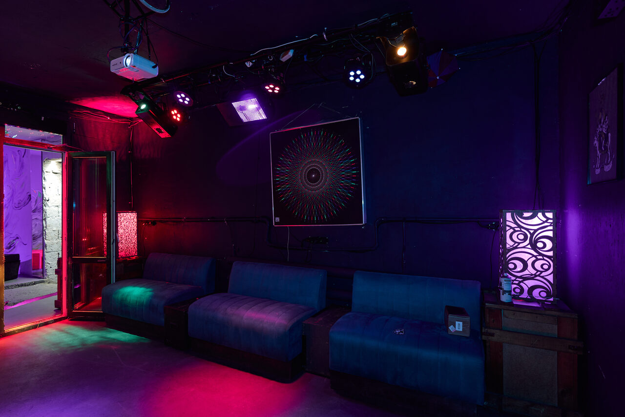 Арендовать Клуб с профессиональным звуковым оборудованием