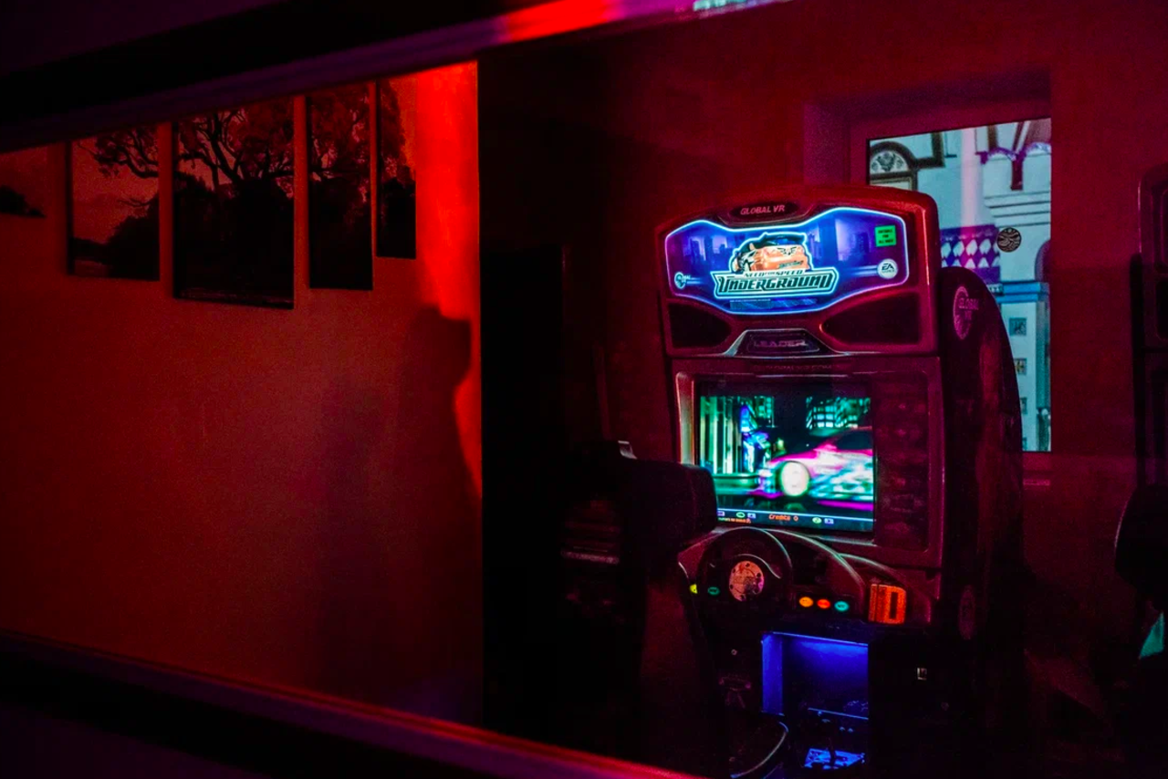 Арендовать EmpireLoft Лофт с зеркальным потолком