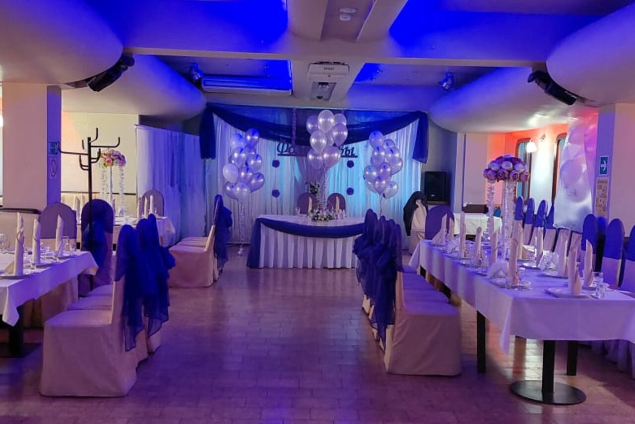 Арендовать Просторный банкетный зал