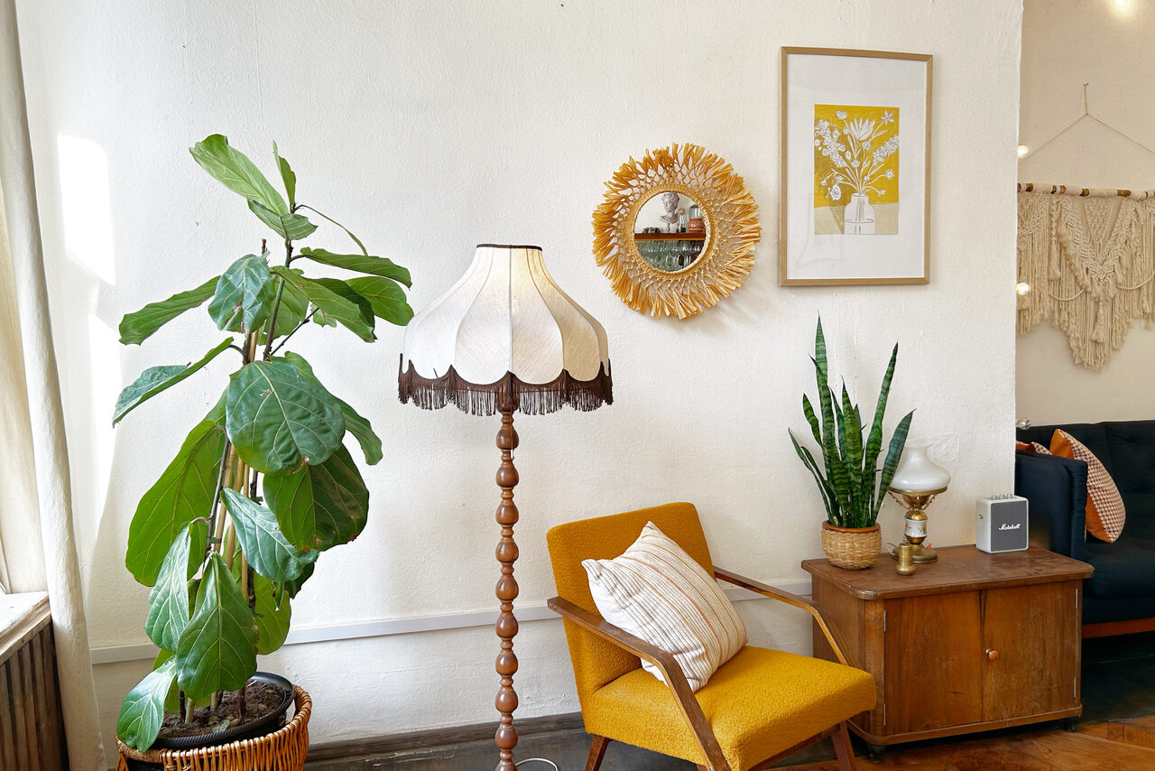 Арендовать Уютное пространство с большими окнами 