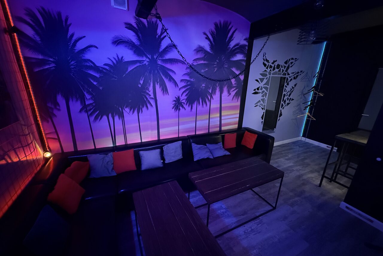 Арендовать Лофт ИЗНАНКА. Зал ГОЛЛИВУД