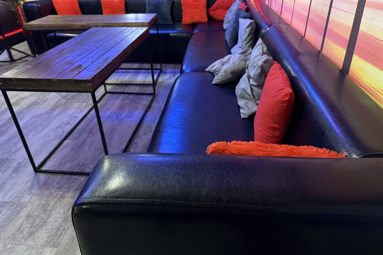 Арендовать Лофт ИЗНАНКА. Зал ГОЛЛИВУД