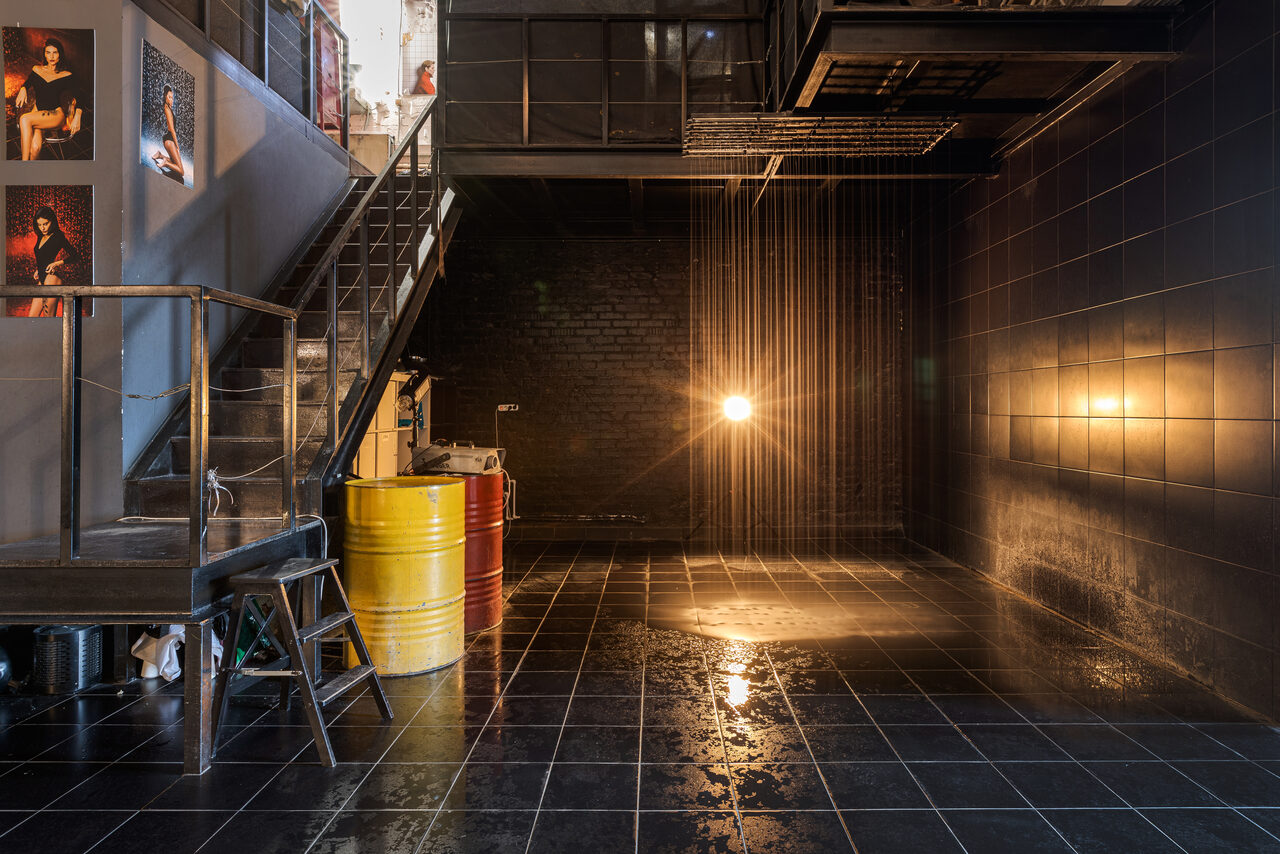 Арендовать R2Photos Лофт с панорамными окнами