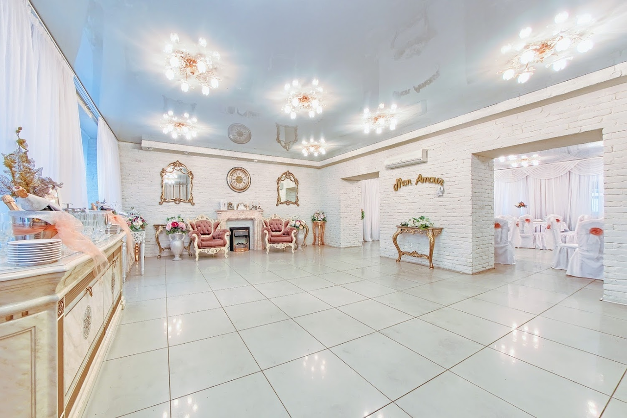 Арендовать Мон Амур Банкетный зал