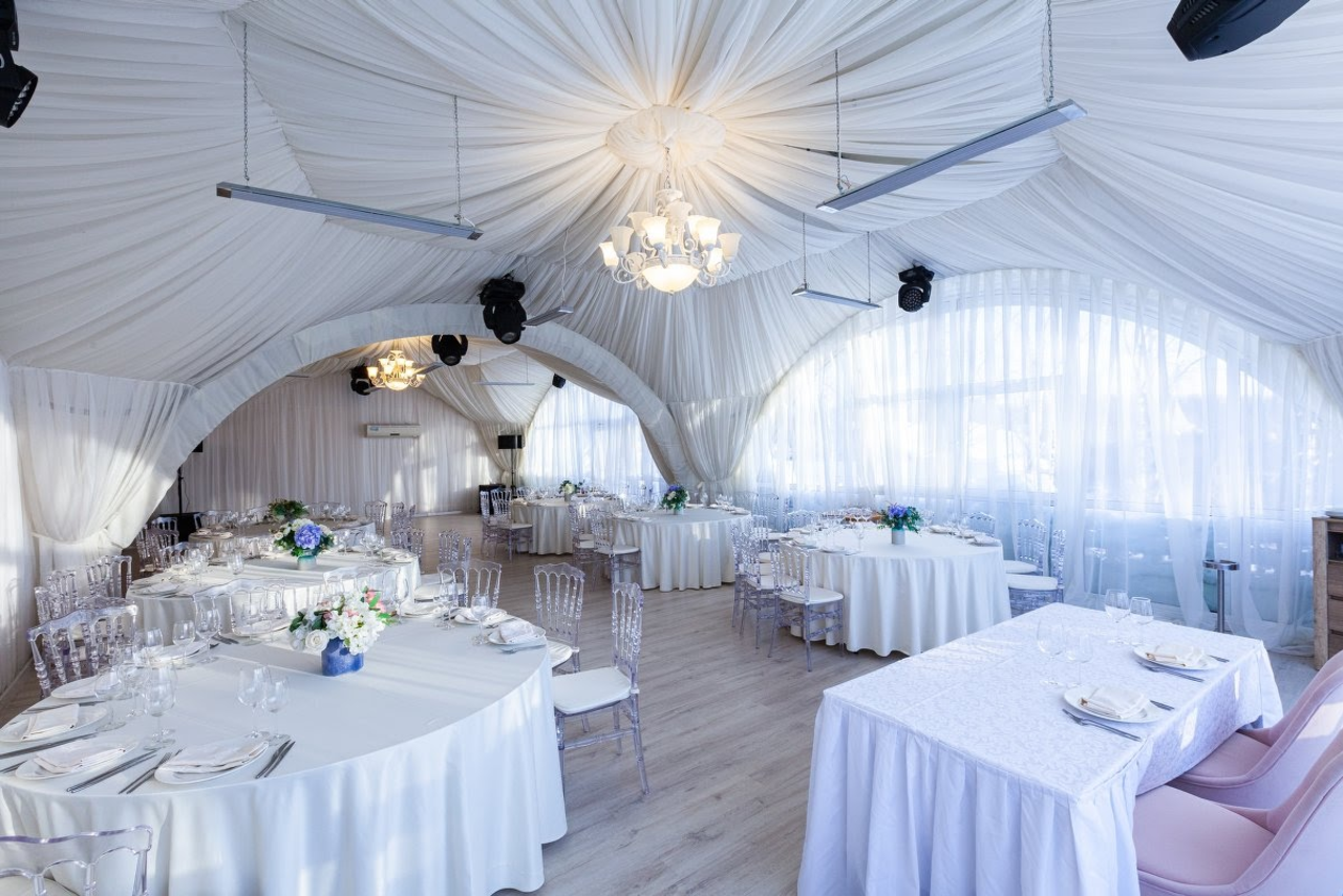 Арендовать Villa Arcobaleno Банкетное пространство 