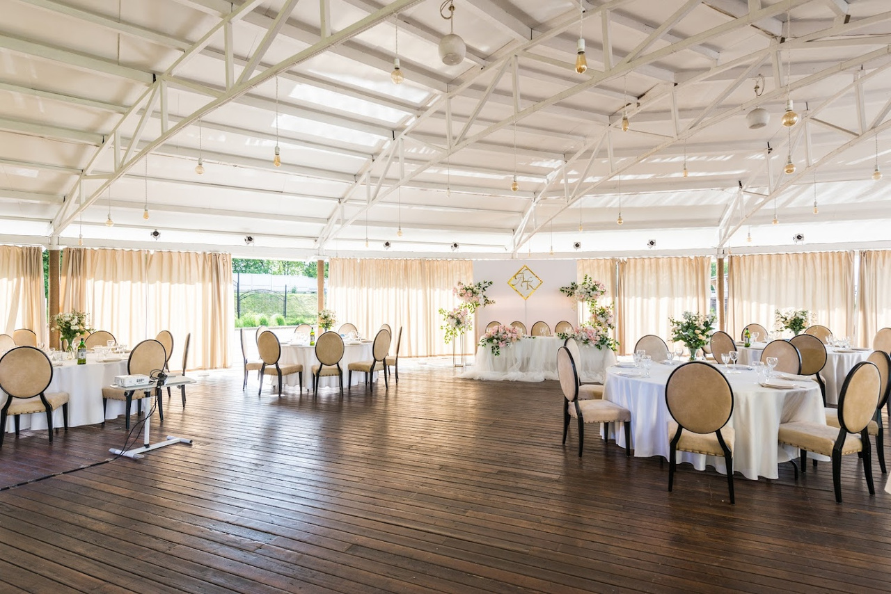 Арендовать Бакинский бульвар Аврора Банкетная зона