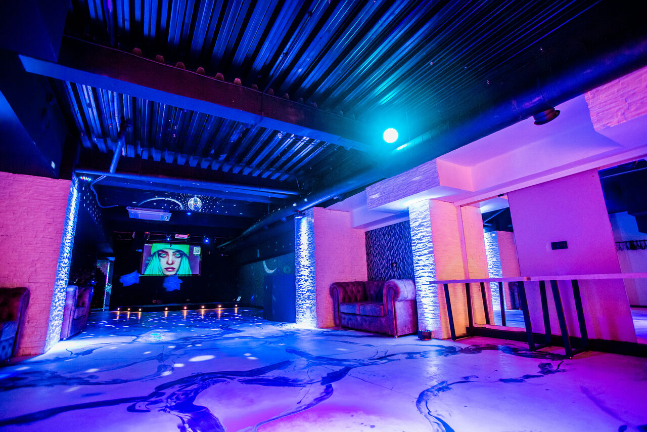 Арендовать Лофт Republic