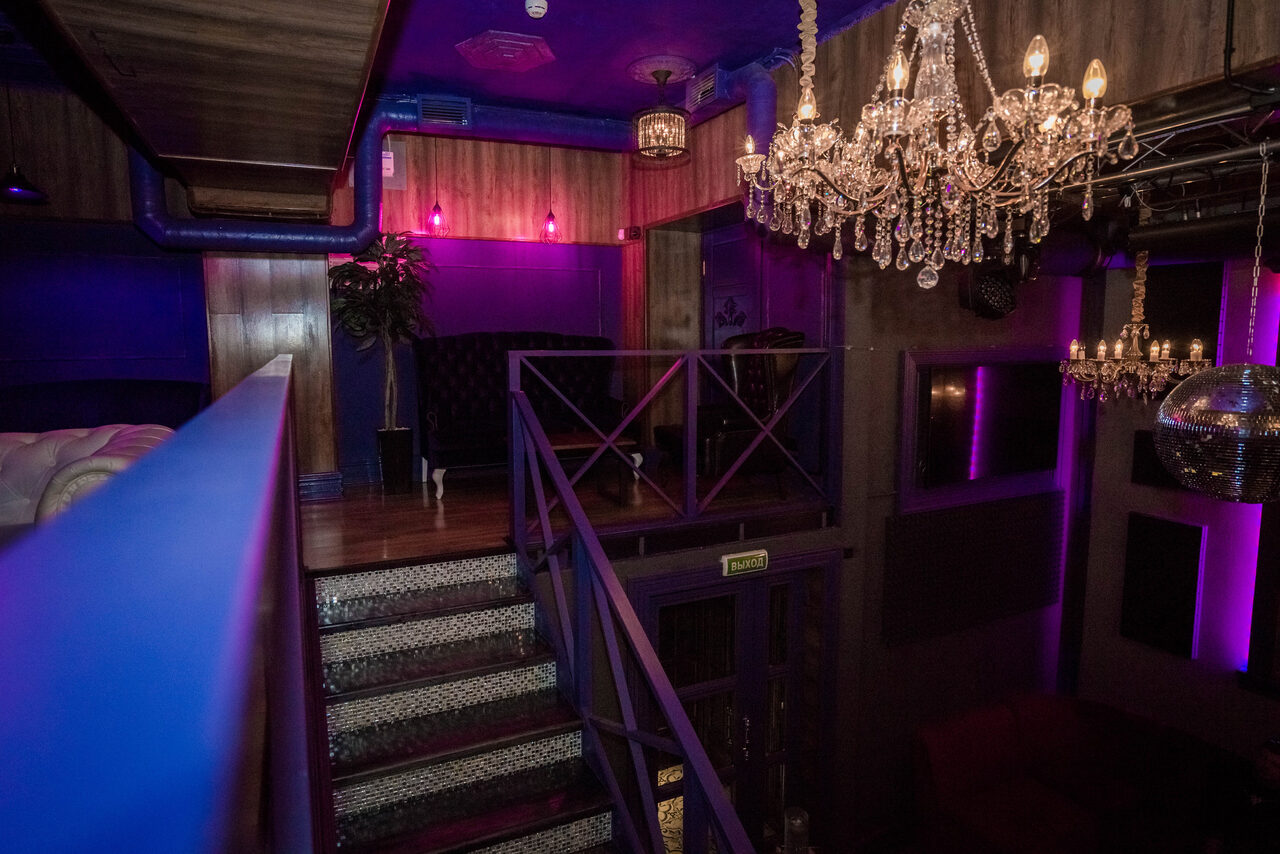 Арендовать Мята Lounge Двухуровневый лофт