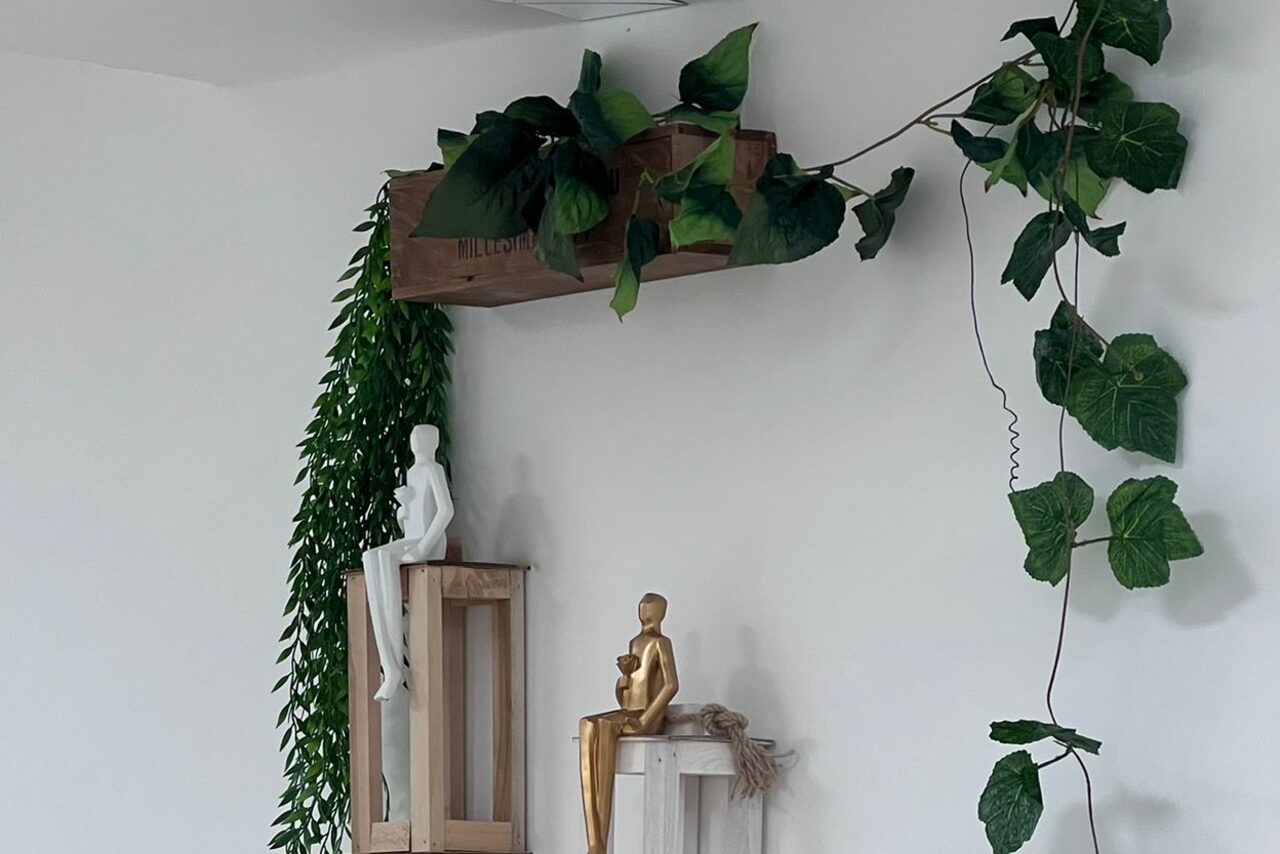 Арендовать Lv Loft. GREEN LOFT Лофт из белого кирпича