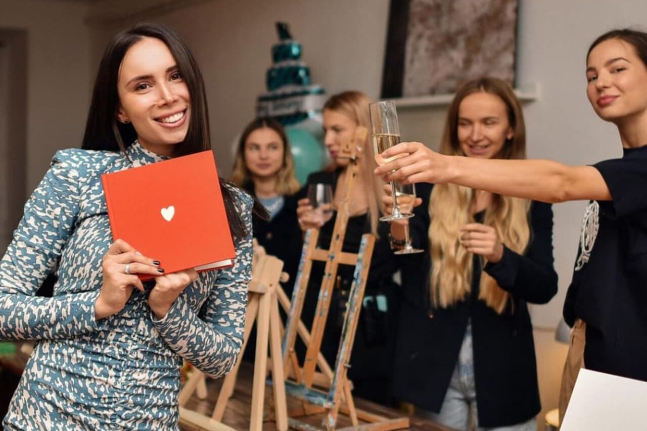 Арендовать Лофт для ламповых вечеринок