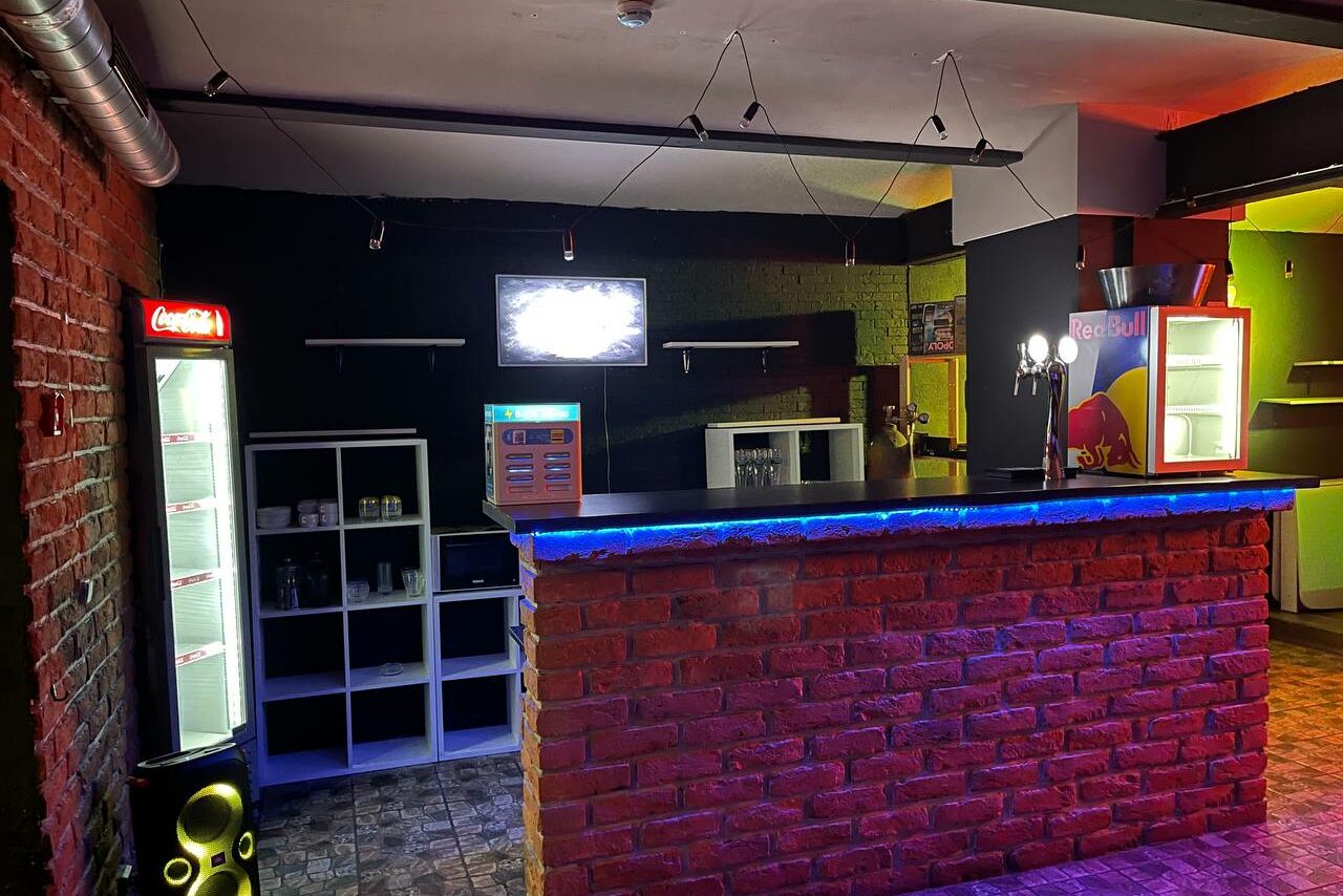 Арендовать Vibe by Hope. Стильный лофт с играми 