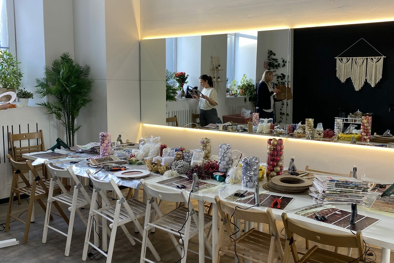 Арендовать Светлое пространство для деловых встреч 