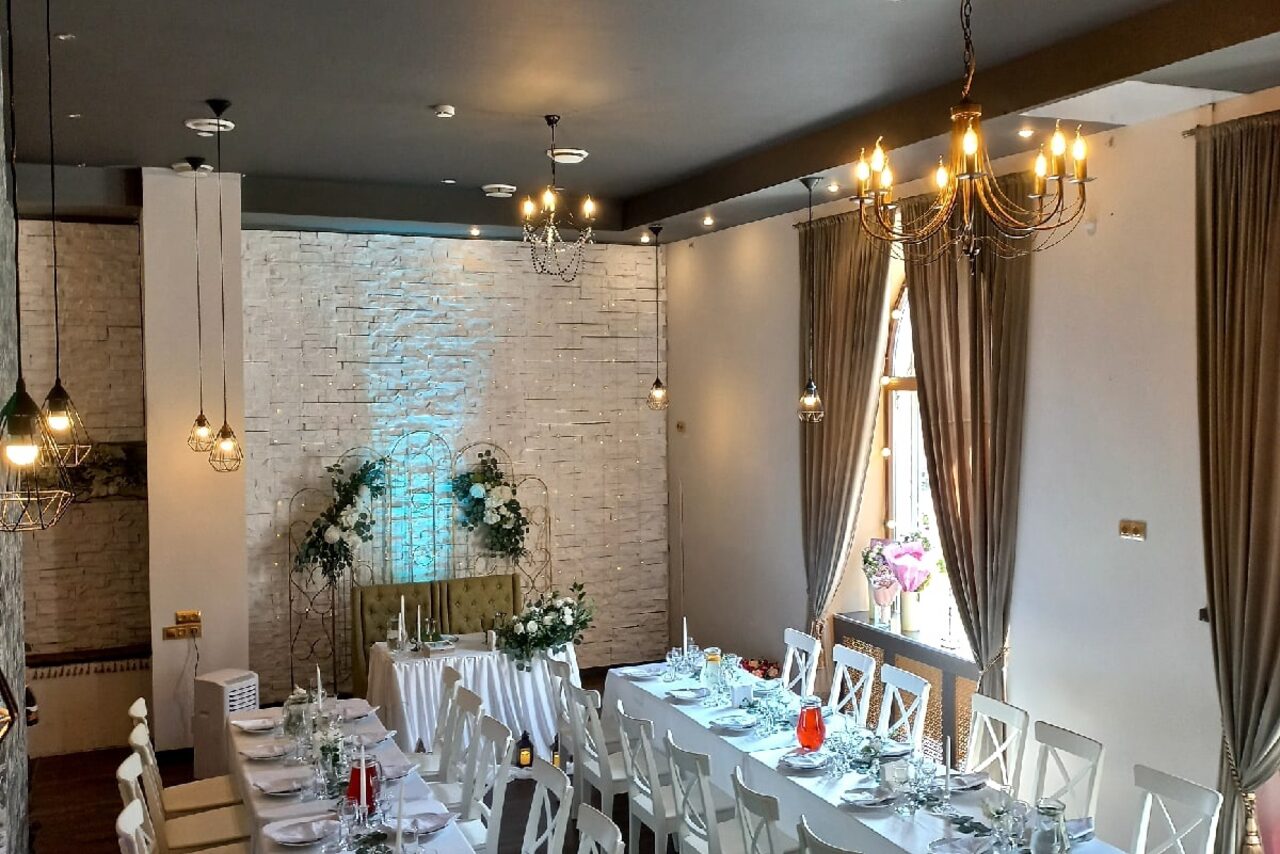 Арендовать Светлый зал в центре