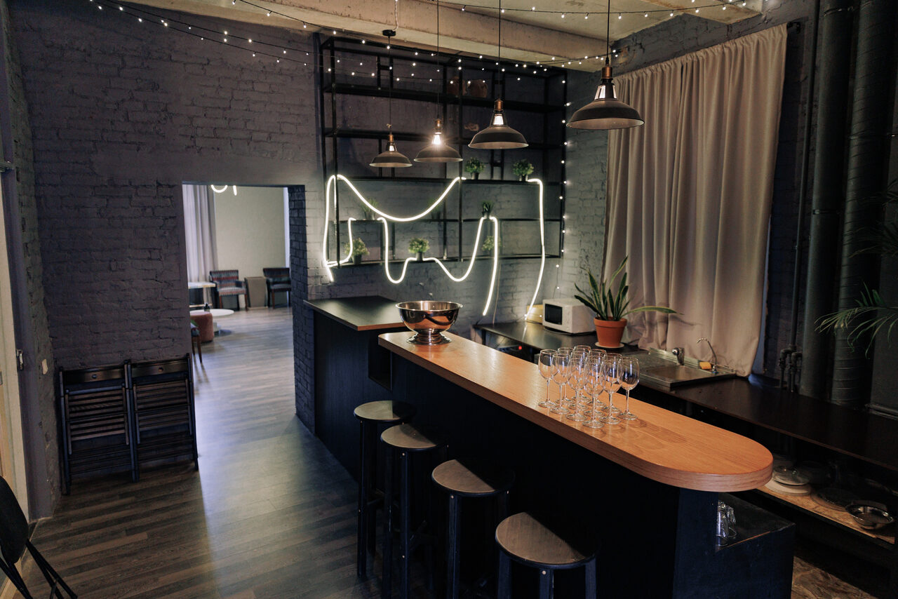 Арендовать Лофт с балконом на канал Грибоедова