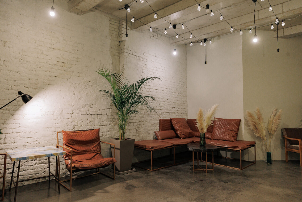 Арендовать Лофт с балконом на канал Грибоедова