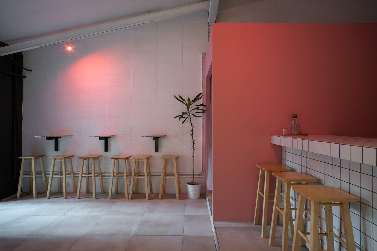 Арендовать Ладно Пространство-бар для мероприятий