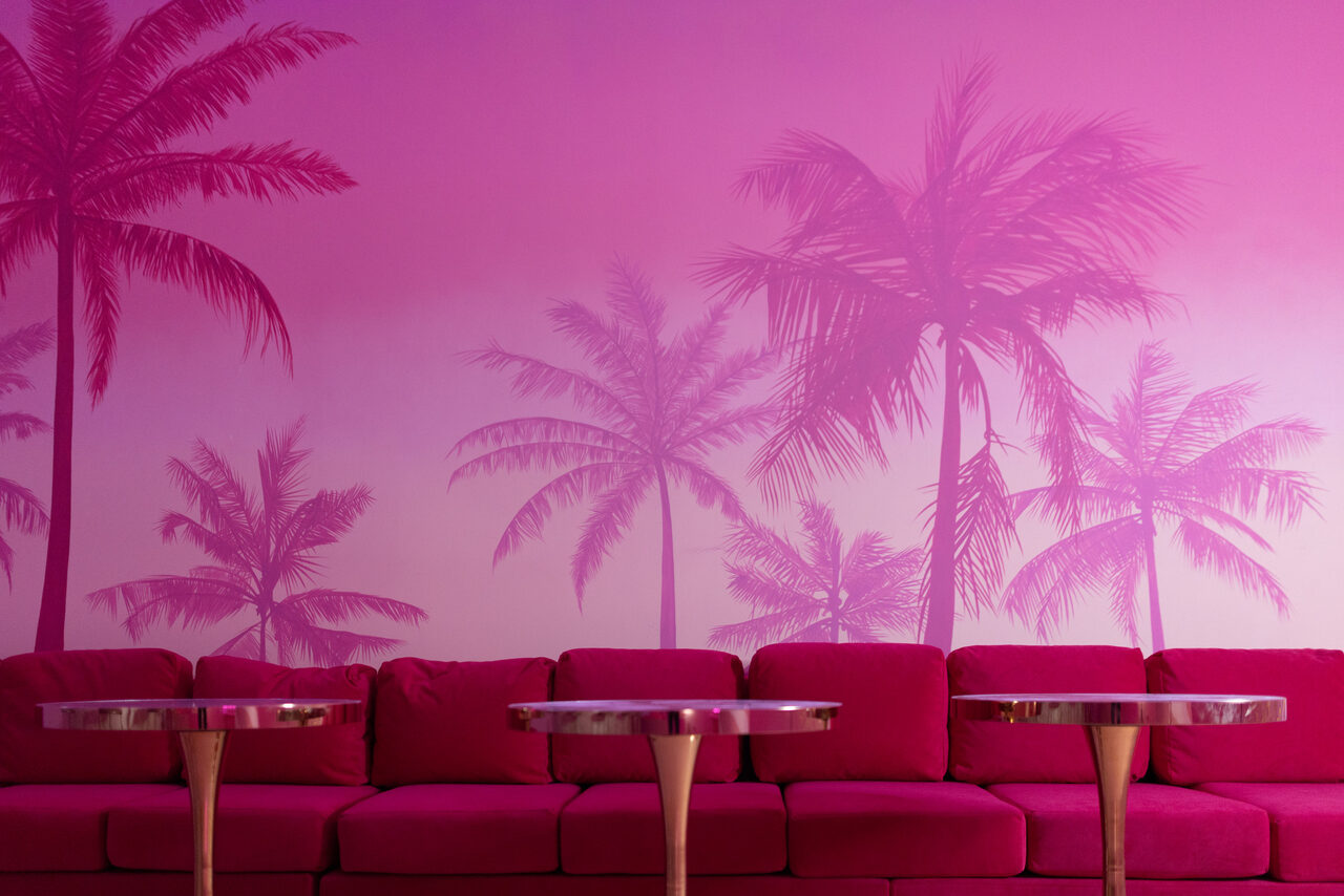 Арендовать Wow Place Loft. Mr. Pink. Розовый лофт для вечеринок