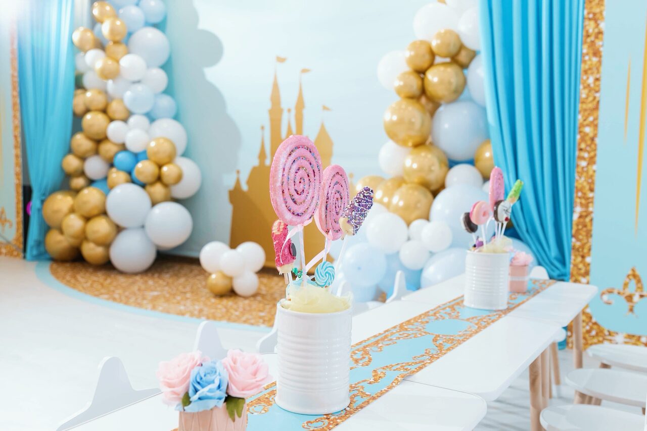 Арендовать Светлое пространство в ярких красках