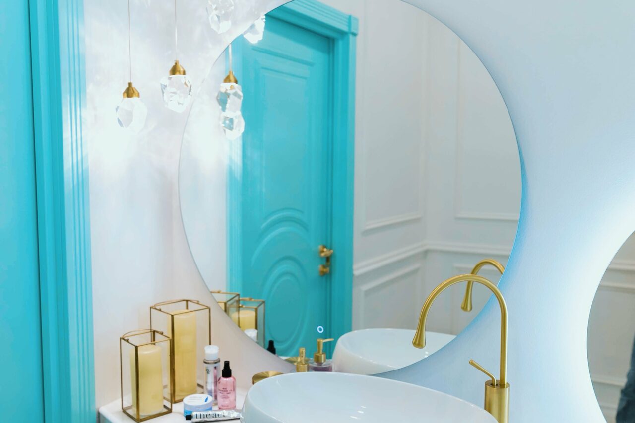 Арендовать Светлое пространство в ярких красках