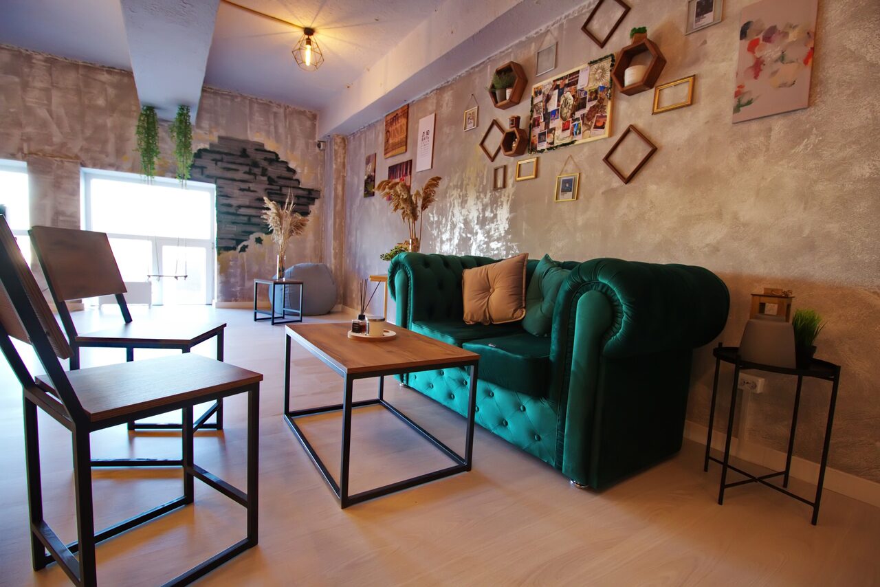 Арендовать Wood. Яркий и уютный лофт