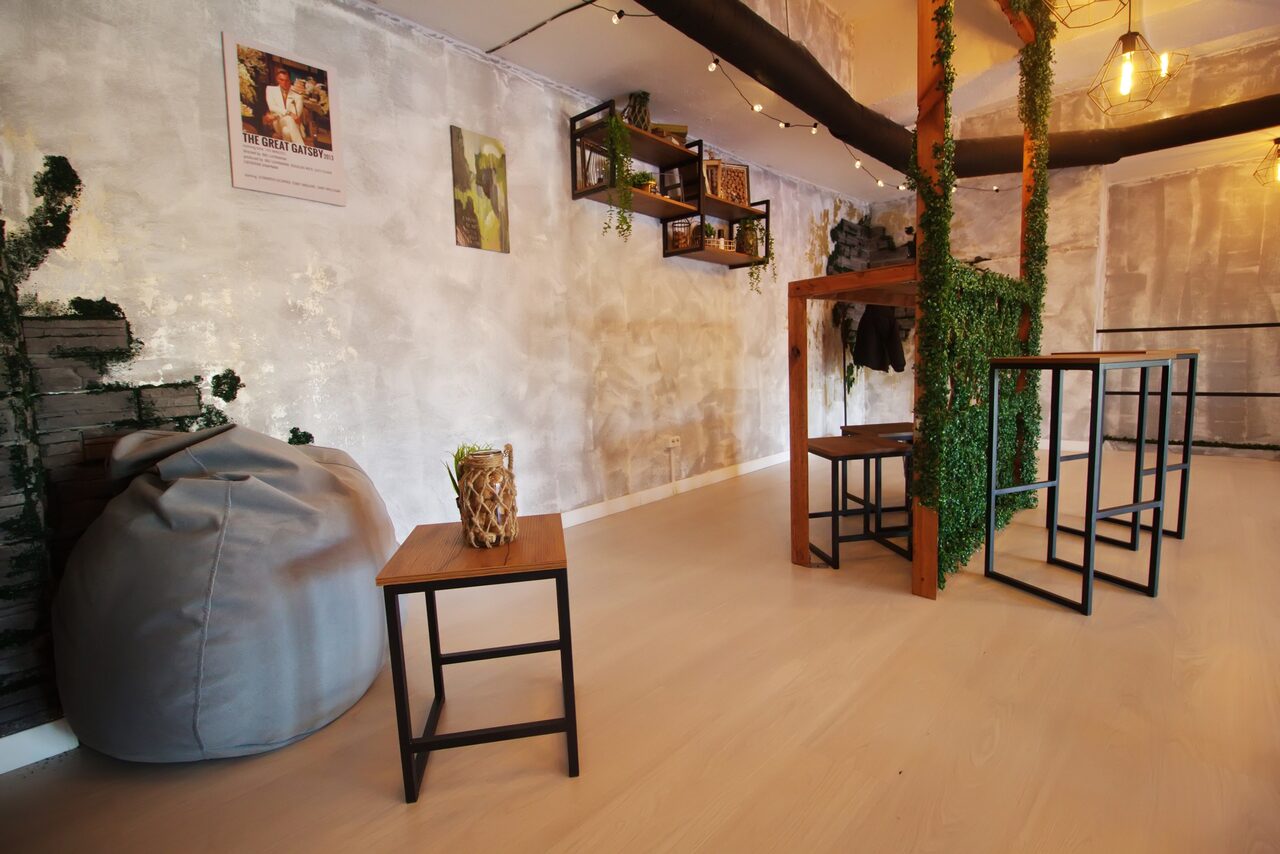 Арендовать Wood. Яркий и уютный лофт