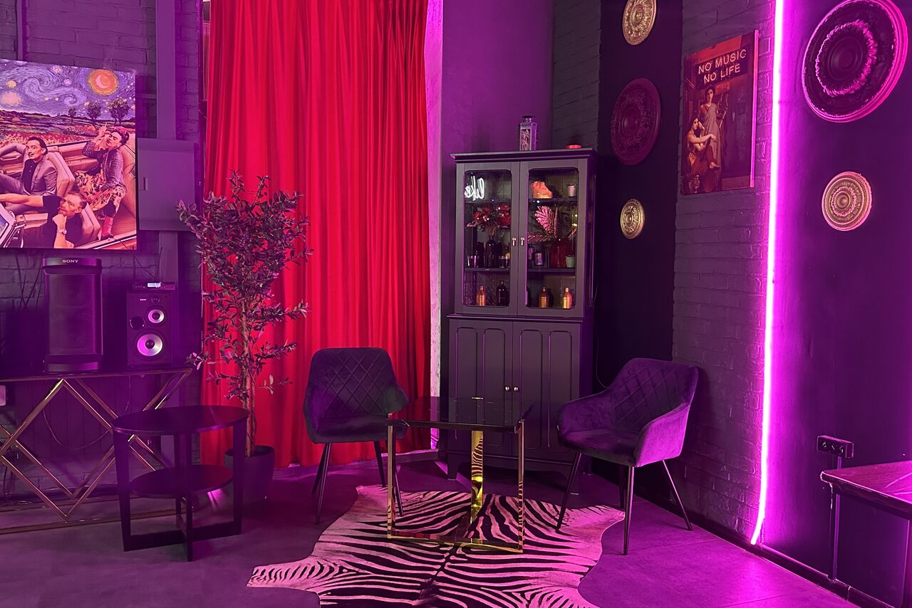 Арендовать Лофт со светомузыкой