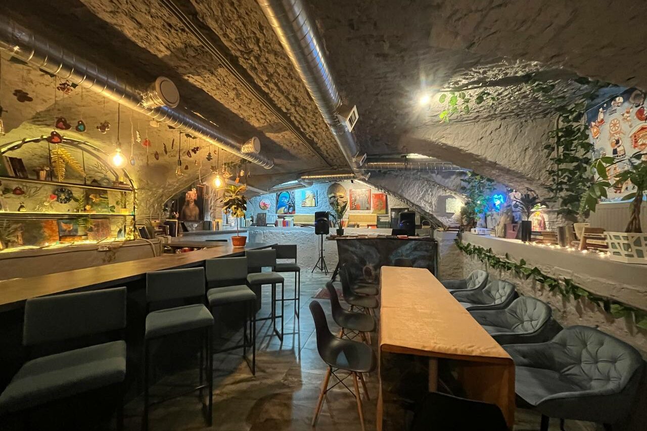 Арендовать Пространство L52. Белый зал для различных событий