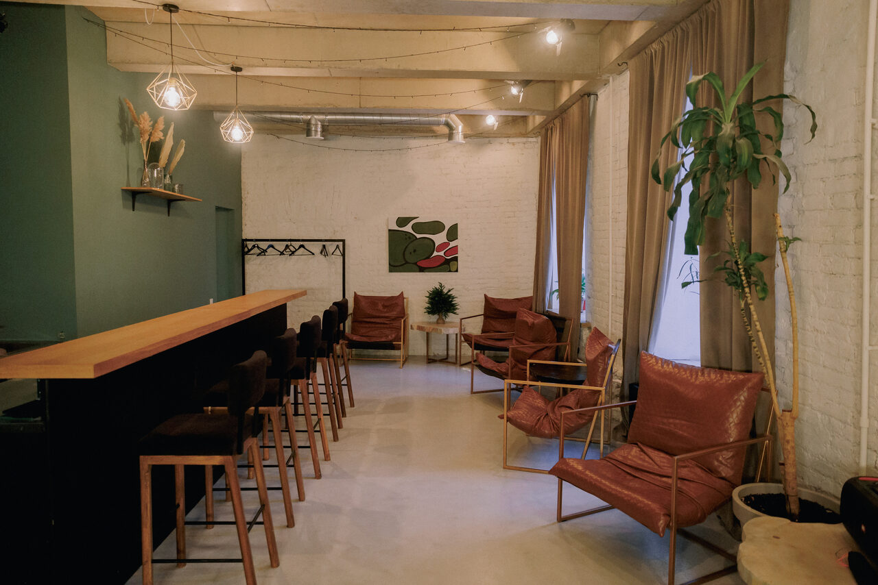 Арендовать Светлый лофт с фотозоной