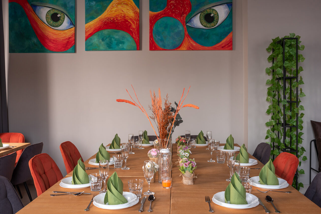 Арендовать Интерьерный зал в современном стиле