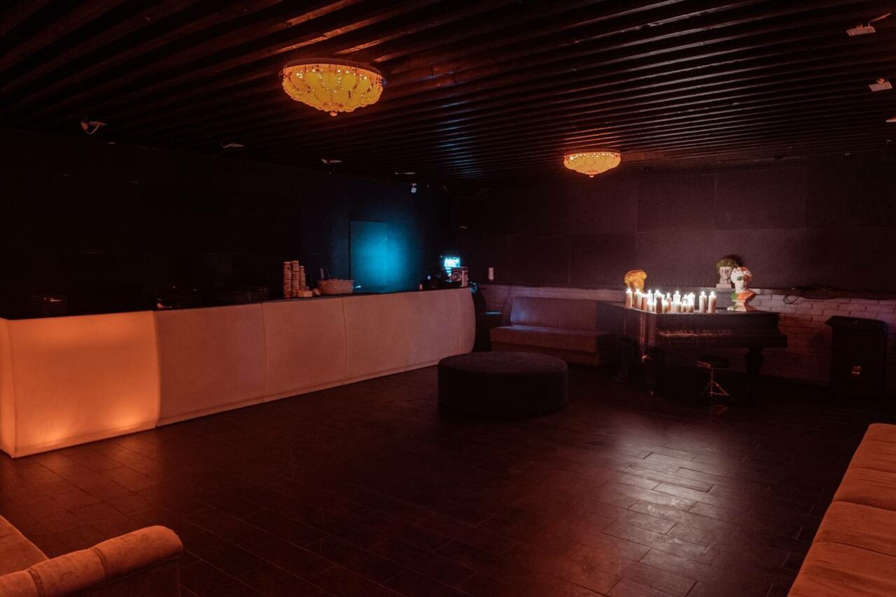 Арендовать PIPL BAR(Пипл Бар)