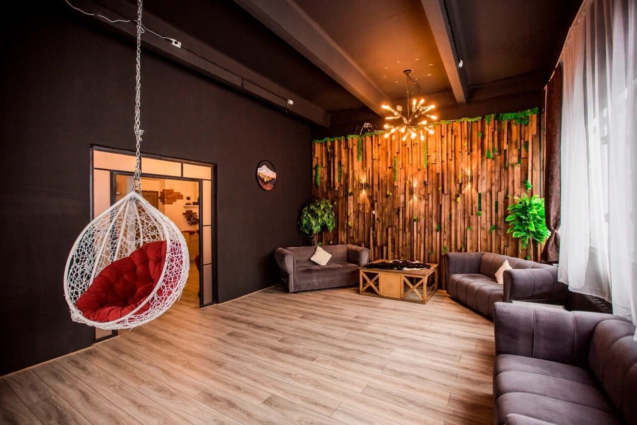 Арендовать Просторный лофт с панорамными окнами и циклорамой