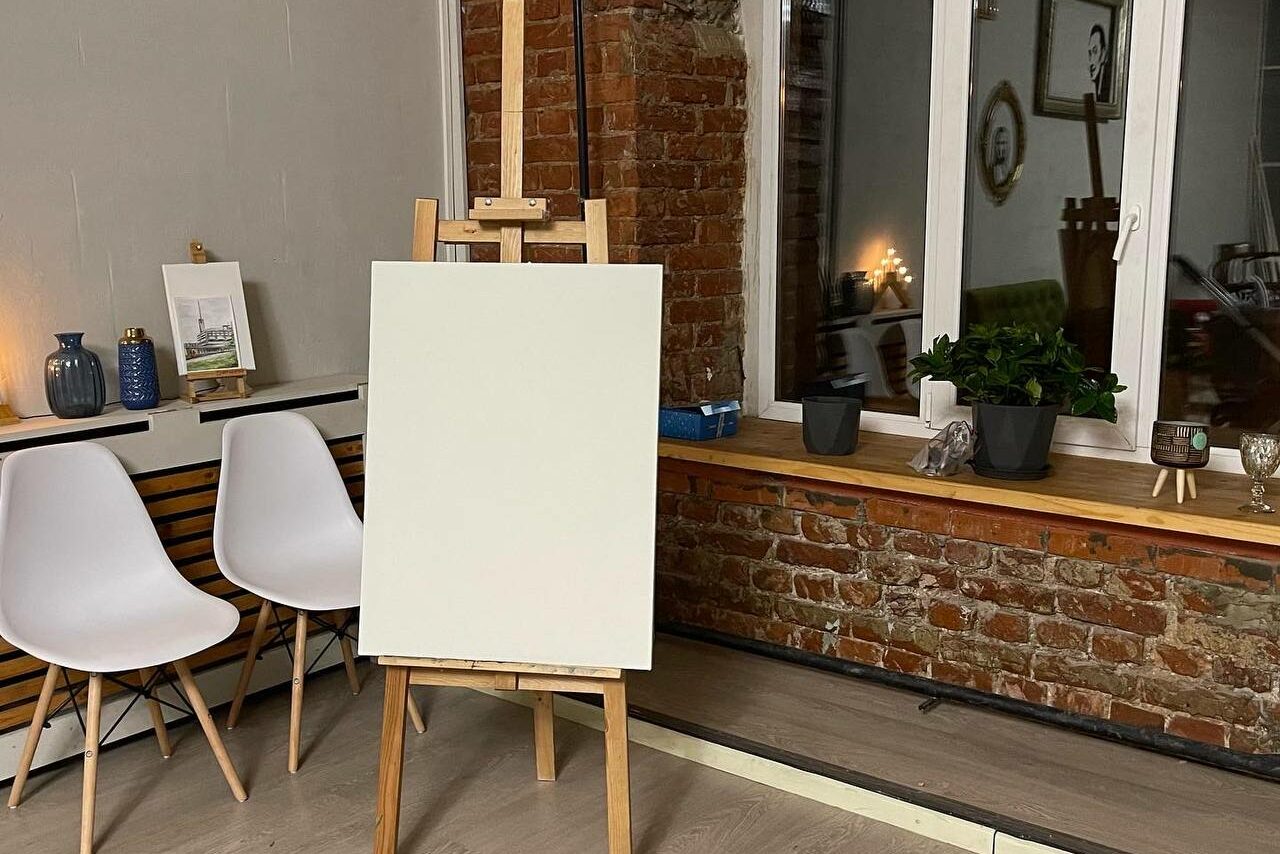 Арендовать Art loft Зонированное яркое пространство