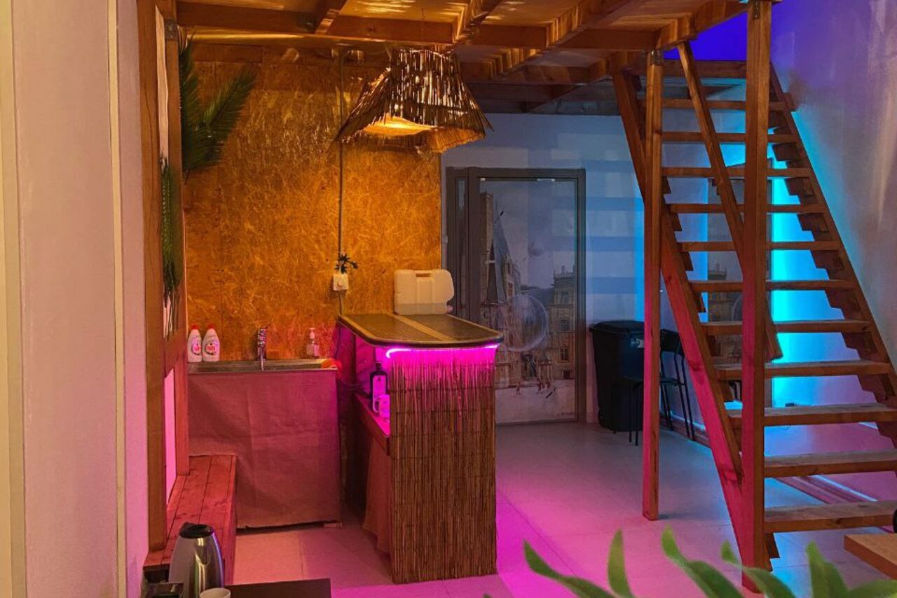 Арендовать Уютный лофт в гавайском стиле