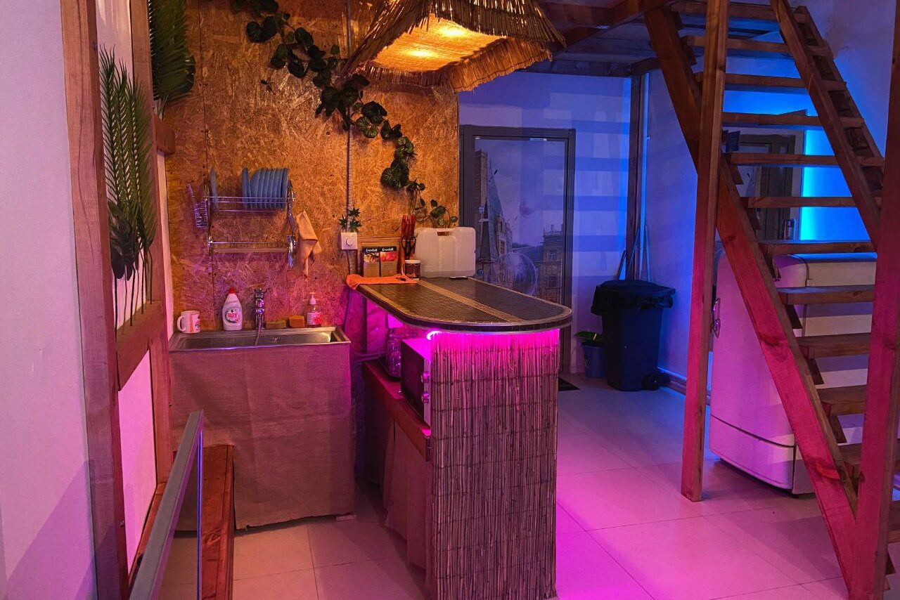 Арендовать Уютный лофт в гавайском стиле